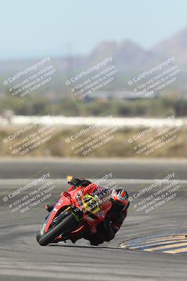 media/Oct-26-2025-Race Pace (Sun) [[c1447ca738]]/Verified/6-Turn 11 (1125am)/